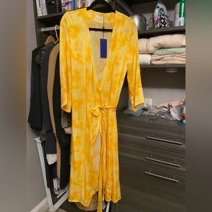 2nd Day - NWT- Bright yellow silk- like wrap dress. With belt. Size 38./M.